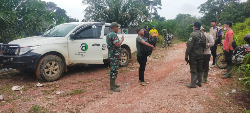 Babinsa Koramil 09/Kmg Jalin Komsos Dengan Masyarakat Setempat
