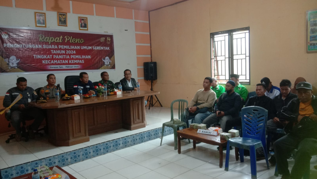 Danpos Ramil 03/Tpl Hadiri Rapat Pleno Penghitungan Suara Pemilihan Umum Serentak Tahun 2024 Kecamatan Kempas