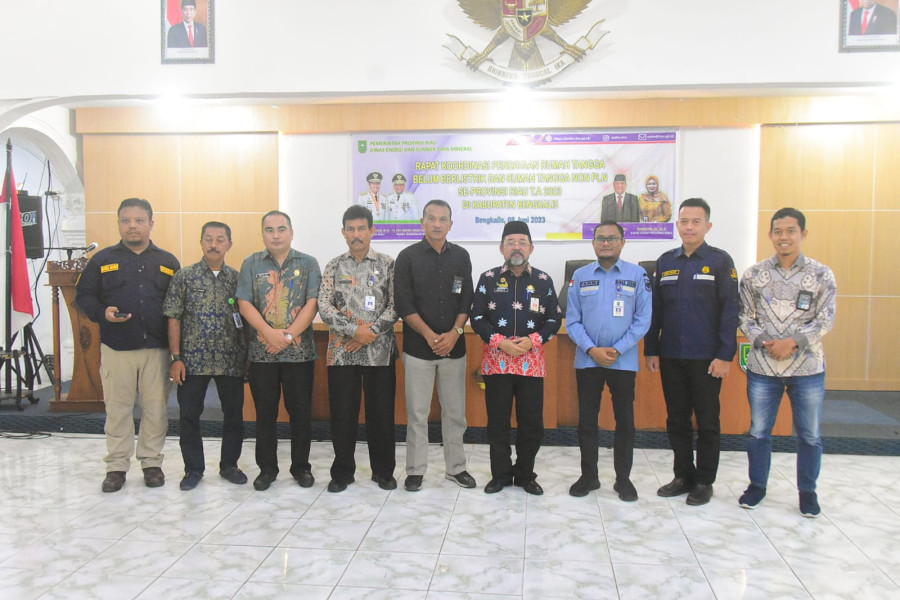 Bupati Bengkalis Buka Rakor Pendataan Rumah Tangga Belum Berlistrik