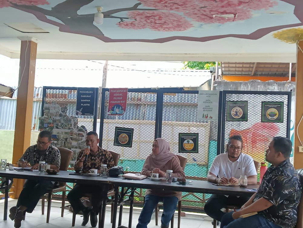 Walhi Riau Taja Diskusi Bertemakan Masyarakat Adat