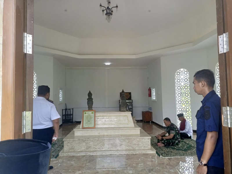 Danrem 031/Wira Bima Brigjen TNI Perlindungan Hutagalung S.A.P Melaksanakan Do'a Bersama