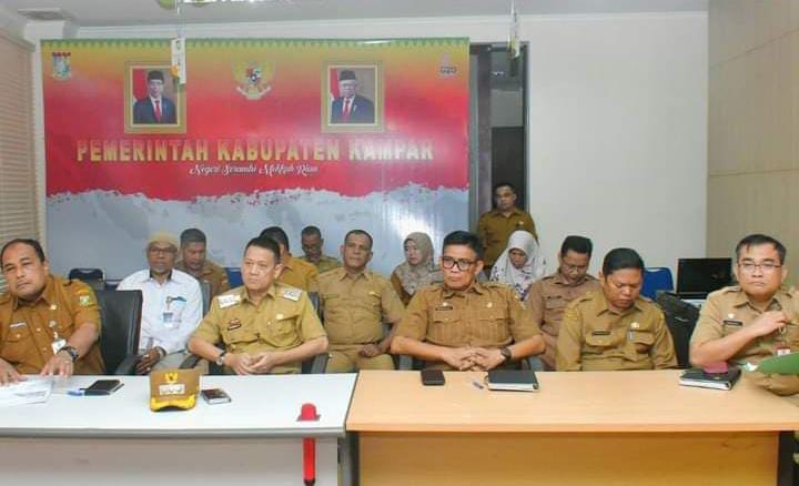 Terkait Pengendalian Inflasi, Pj Bupati Kampar Ikuti Rakor Bersama Mendagri