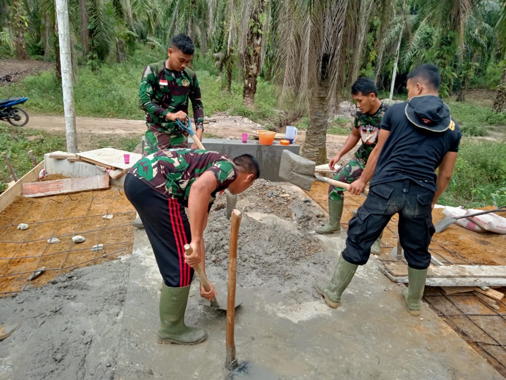 Tahap Finishing, TNI dan Warga Kembali Gesa Pembangunan Box Culvert Sasaran 7