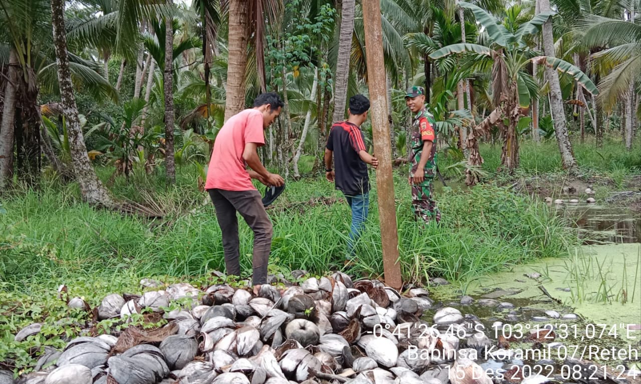 Himbauan Karhutla dan Sosialisasi Bersama Babinsa Koramil 07/Reteh