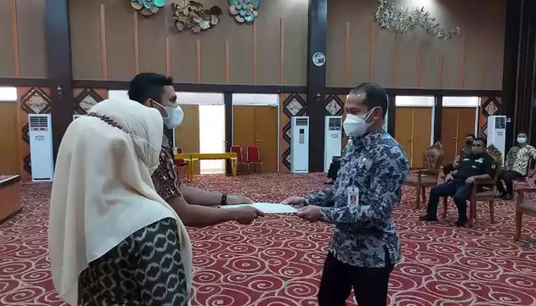 Kemendagri Serahkan 17 Putra Putri Purnapraja Angkatan 28 pada Pemko Pekanbaru