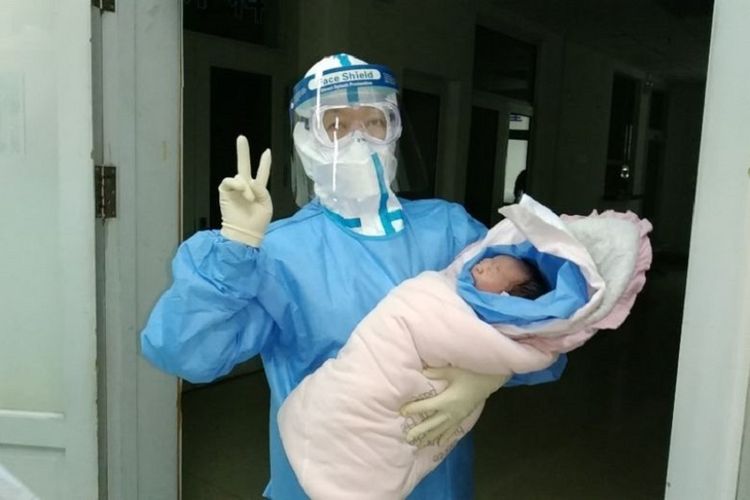Ibu yang Positif Terinfeksi Virus Corona Melahirkan Bayi Sehat