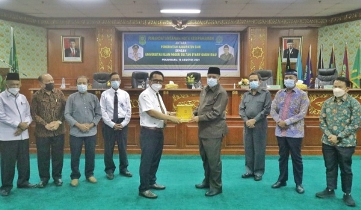 UIN Suska dan Pemkab Siak Teken MoU, Satu Rumah PKH Satu Sarjana