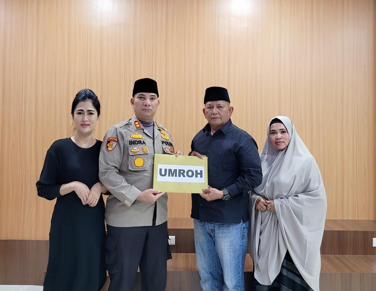 Salut! Kapolres Bengkalis Beri Hadiah Umroh Kepada Personil Yang Purna Bakti