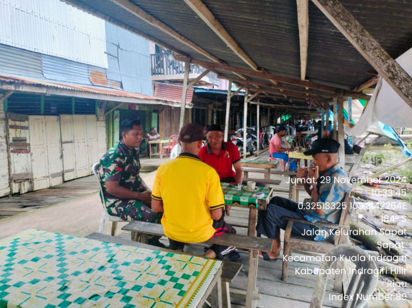 Babinsa Koramil 04/Kuindra Ajak Masyarakat Untuk Jaga Ketenteraman dan Keamanan di Lingkungan
