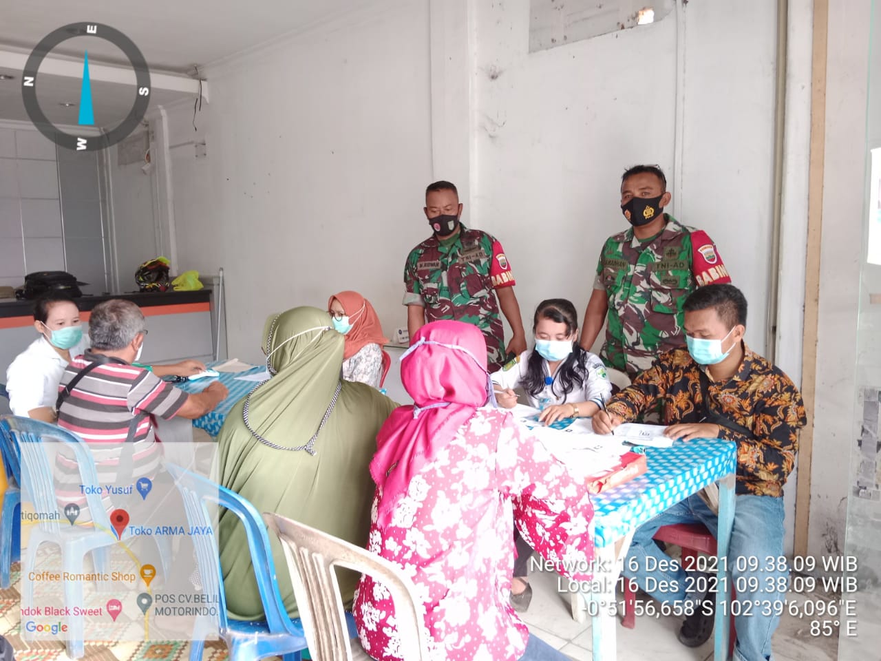 Koramil 09/Kemuning Pantau dan Bantu Percepat Vaksinasi di Desa Keritang Hulu