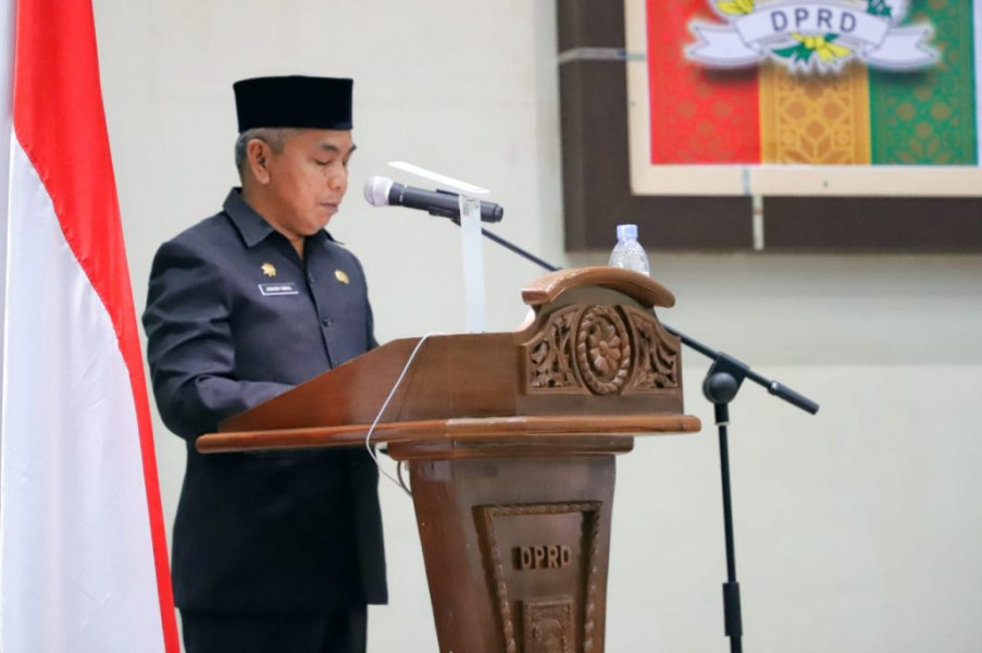 Bupati Inhil Hadiri Rapat Paripurna ke 7