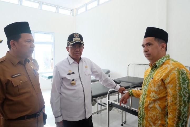Resmikan Puskesmas Rawat Inap Di Sungai Guntung, ini Harapan Bupati Inhil 