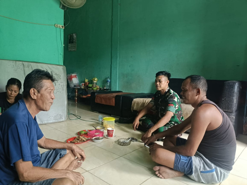 TNI Hadir untuk Masyarakat: Pratu Arjun Gelar Komsos di Reteh