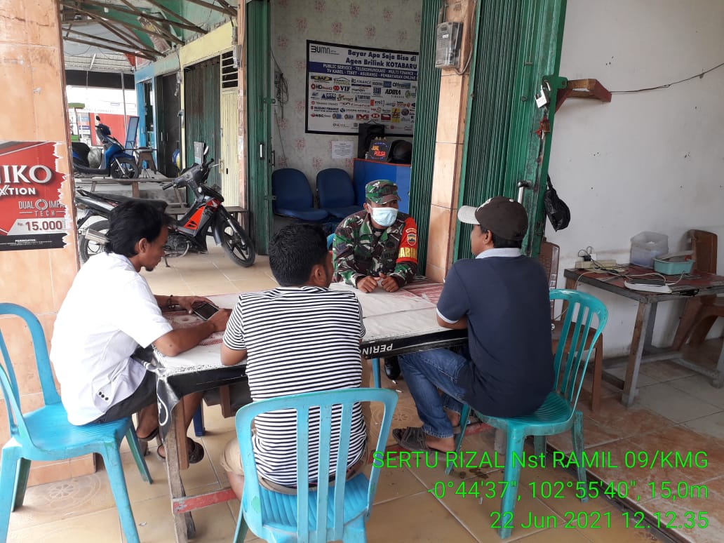 Sertu Syamsurizal Imbau Warga Untuk Jaga Malam dan Tetap Patuhi Protkes