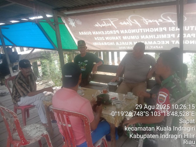 Babinsa Koramil 04/Kuindra Serda Ali B. Harahap Laksanakan Komsos di Sapat