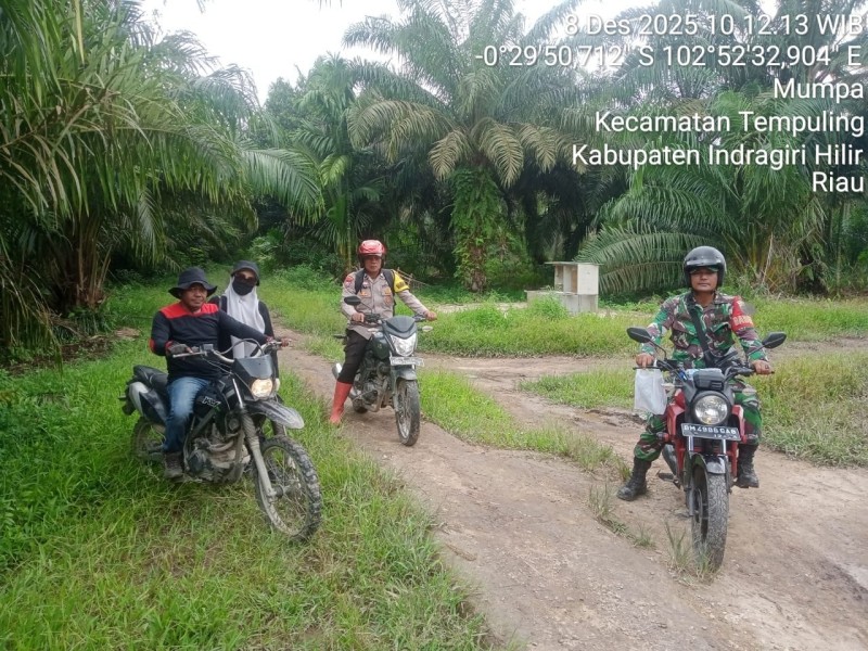 Babinsa Koramil 03/Tpl Lakukan Patroli Tapal Batas, Bersinergi Dengan Bhabinkamtibmas dan Masyarakat