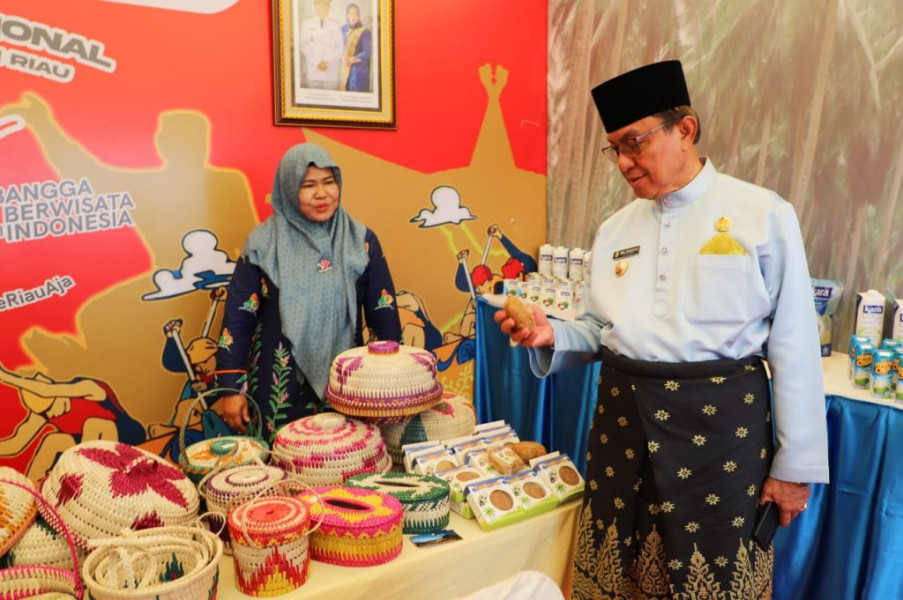 Gerakan BBI dan BBWI, Bupati HM.Wardan Harapkan Peran Generasi Milenial.