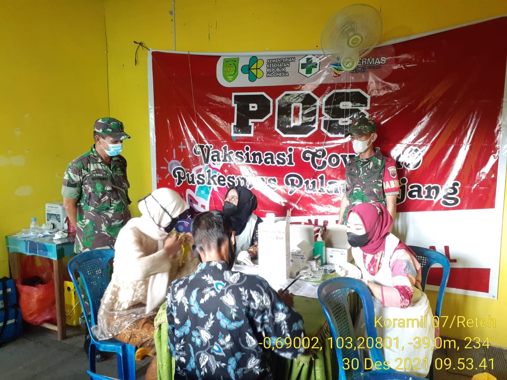 Serma Nofiandi Bantu Dampingi dan Percepat Vaksinasi