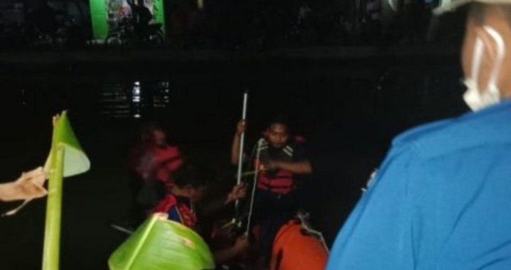 KASIHAN...! Selamatkan Sandal Jepit, Bocah 10 Tahun Ini Tewas Tenggelam di Sungai KASIHAN...! Selamatkan Sandal Jepit, Bocah 10 Tahun Ini Tewas Tenggelam di Sungai