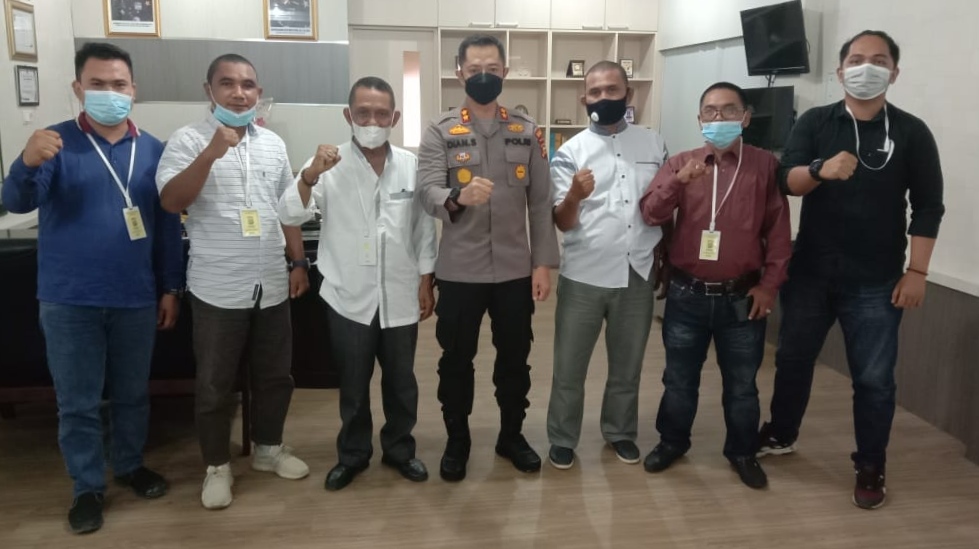 Putra-putri Duanu Lulus Anggota Polri, Ketua IKDR Inhil Ungkapkan Terima Kasih