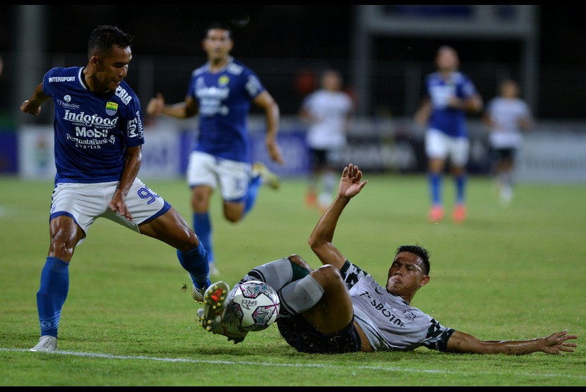 27 Personel Persib Positif Covid-19