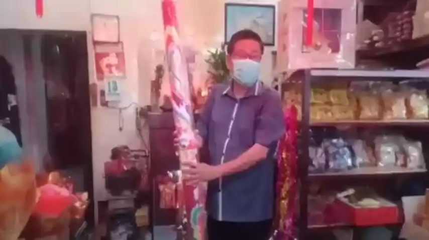 Jelang Imlek 2572, Lampion dan Kertas Sembah Diburu Warga Keturunan Tionghoa di Asahan