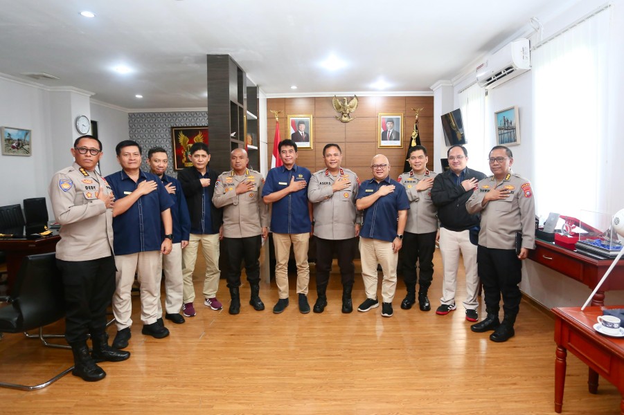 Irjen Pol. Asep Safrudin Kapolda Kepri Terima Silahturahmi DJP Kepri: Perkuat Koordinasi Dalam Penanganan Perpajakan