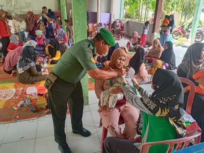 Danramil 09/Kemuning Lakukan Pencanganan Crash Program Polio