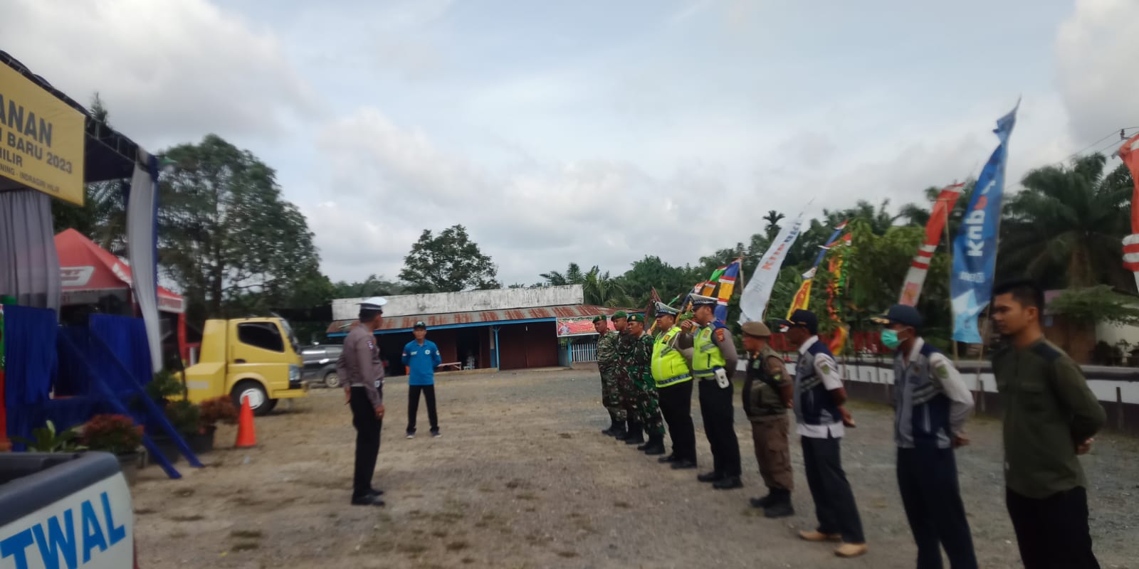 Rutin Lakukan Pengamanan Nataru Bersama Danramil 09/Kemuning