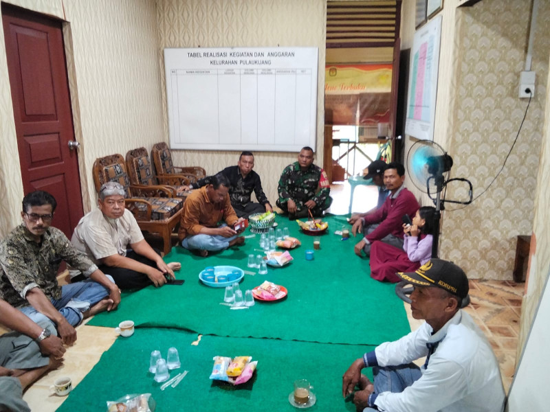 Perkuat Hubungan dengan Masyarakat, Babinsa Koramil 07/Reteh Rutin Lakukan Silahturahmi