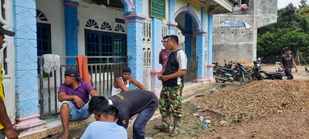 Gotong Royong Dan Toleransi, Fokus Komsos Babinsa Koramil 03/Tpl Di Wilayah Binaan