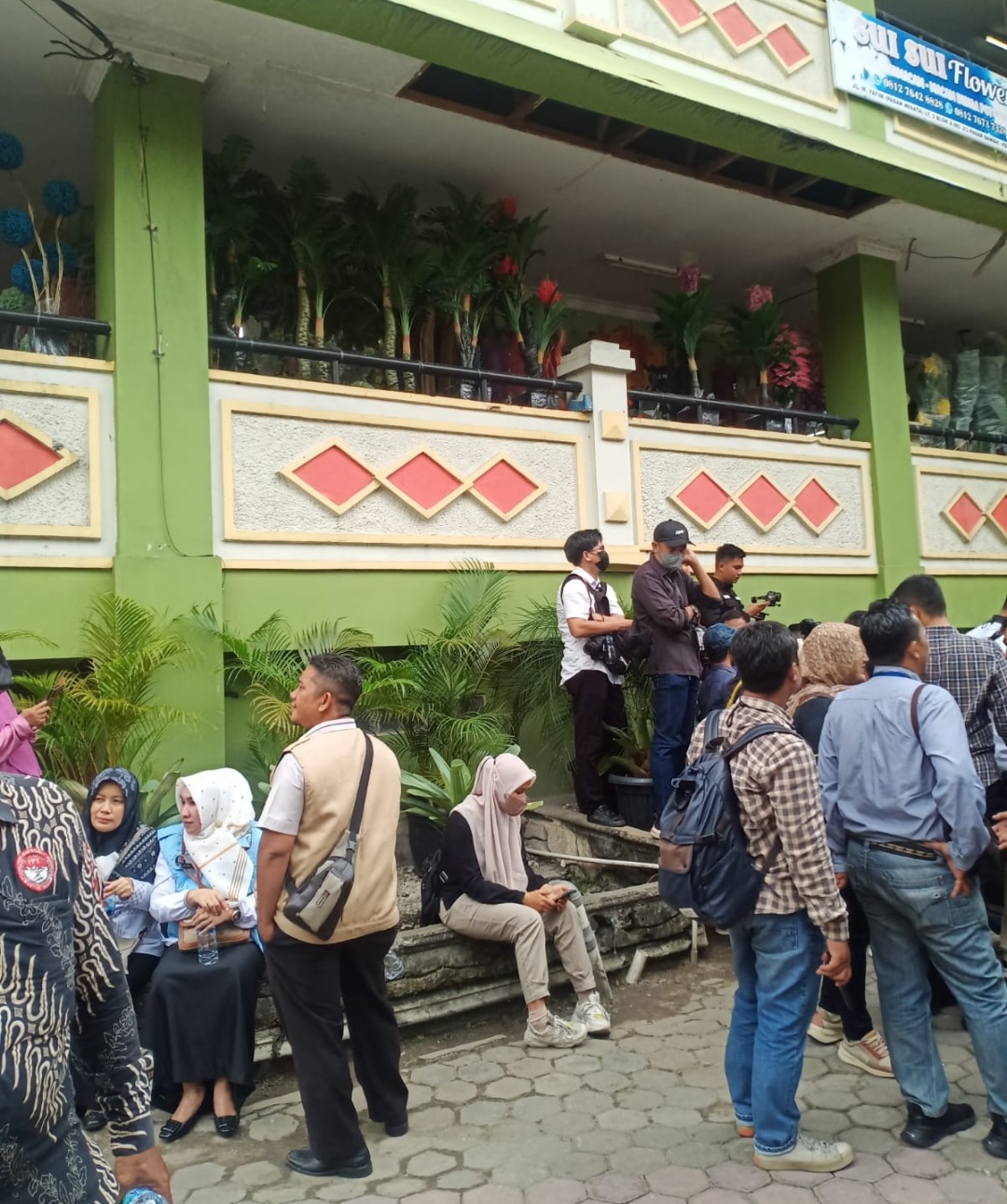 Terlambat Hampir Satu Jam, Kunker Jokowi ke Pasar Bawah Pekanbaru Bikin Resah