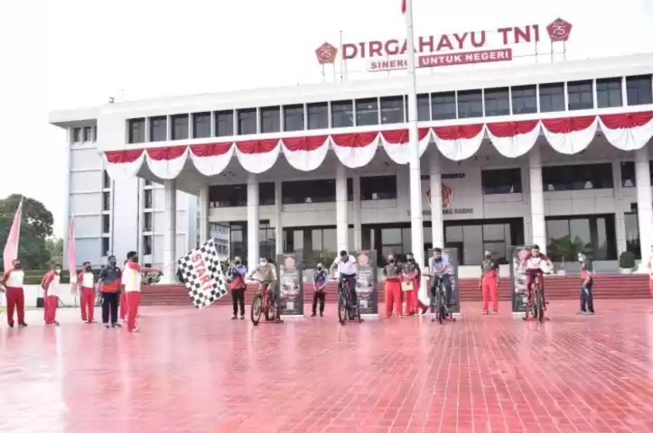 Panglima TNI Buka Lomba Bersepada TNI-Pacific Virtual Fun Bike Tahun 2020