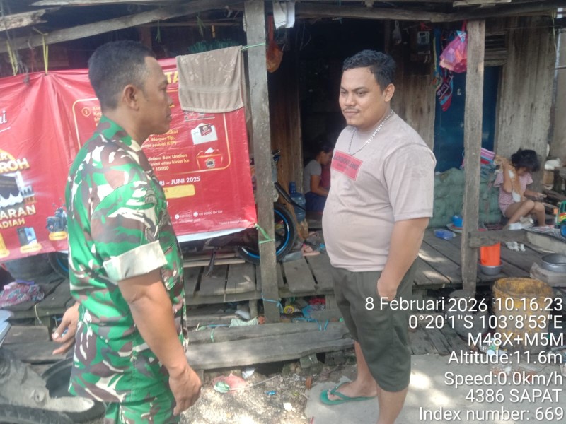 Babinsa Koramil 04/Kuindra Perkuat Solidaritas dan Sinergitas Warga Binaan Melalui Komsos