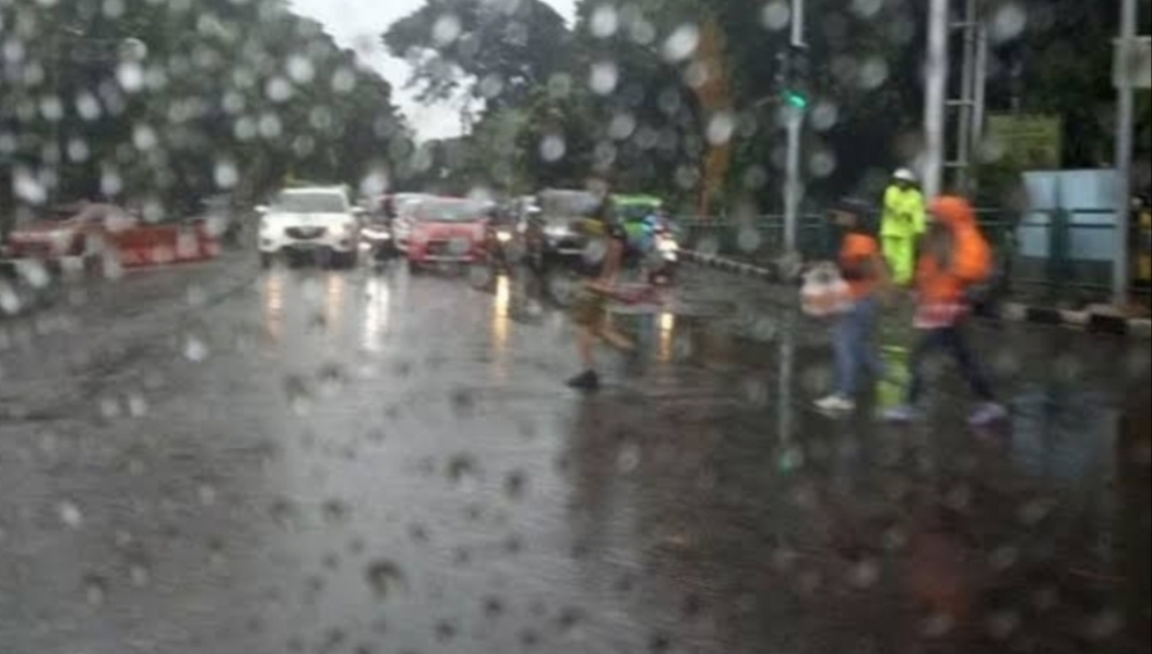 CUACA RIAU : Waspada Siang-Sore Hujan di Wilayah Ini, Untuk Inhil dan Inhu Cek Disini