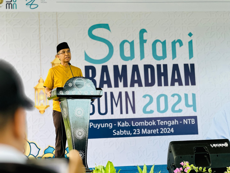 Safari Ramadan BUMN 2024, PLN Berikan 1.000 Paket Sembako Murah ke Masyarakat Lombok Tengah