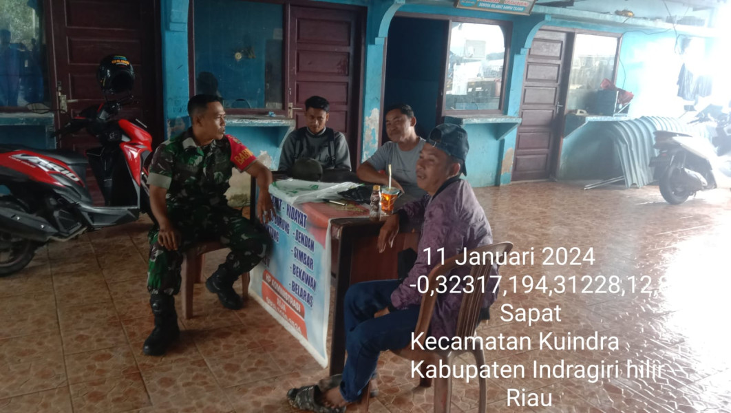 Babinsa Koramil 04/Kuindra Ajak Warga Agar Tetap Menjalankan Nilai-nilai Pancasila di Kehidupan Sehari-hari