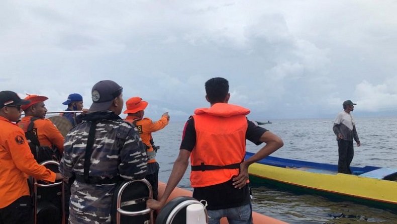 Kronologi Speedboat Isi 100 Orang Terbalik di Pulau Pombo Maluku