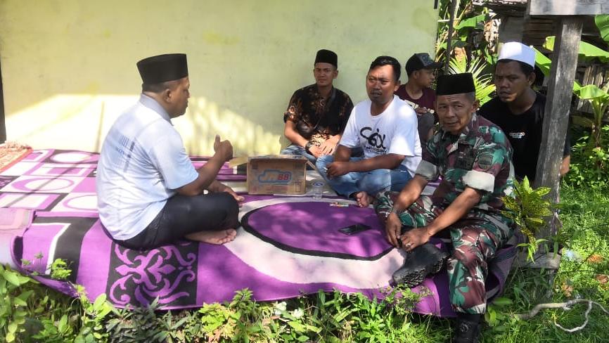 Mewujudkan Keakraban, Danramil 03/Tpl Turun Langsung Laksanakan Komsos Dengan Warga Binaan