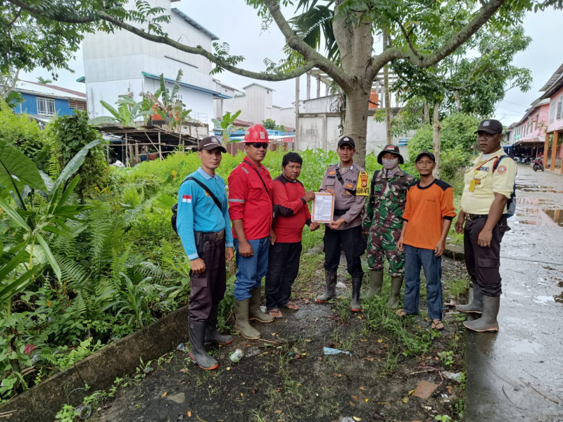 Antisipasi Karlahut, Bhabinkamtibmas Bersama RPK PT BDL dan Security Patroli Lahan Rawan Kebakaran