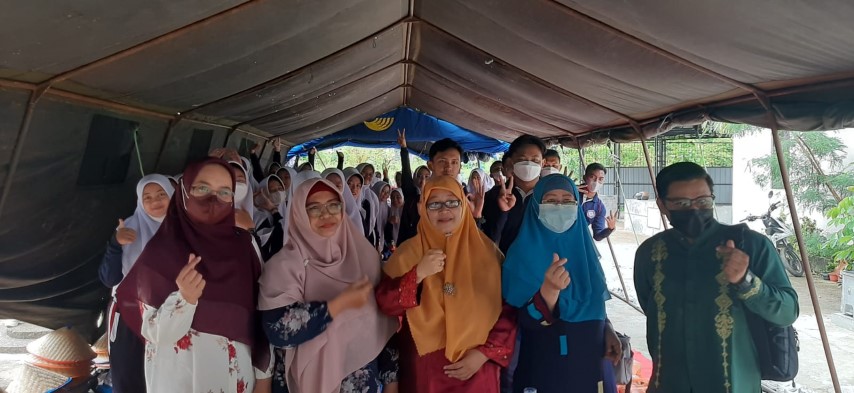 DP2KBP3A Inhil Beri Materi Kesehatan kepada Calon Mahasiswa Stikes Husada Gemilang 
