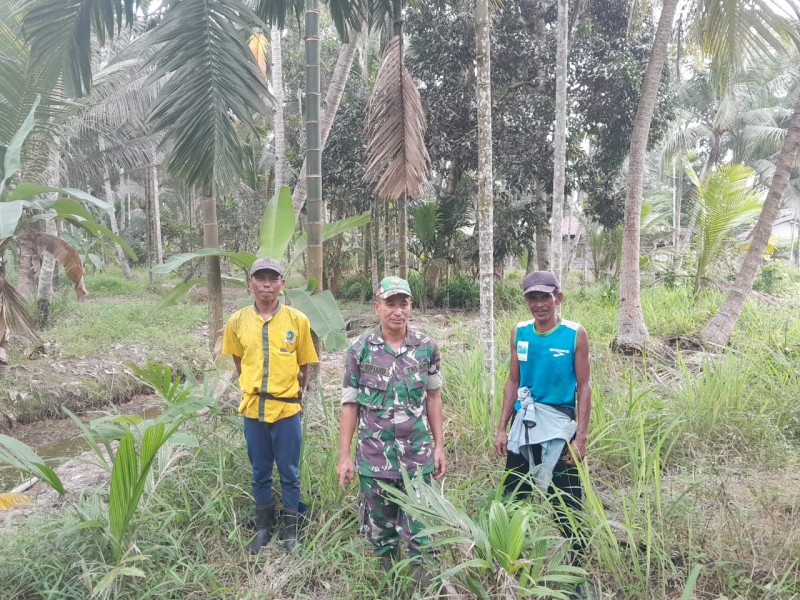 Pelda Nofiandi: Patroli untuk Mencegah Karhutla di Binaan