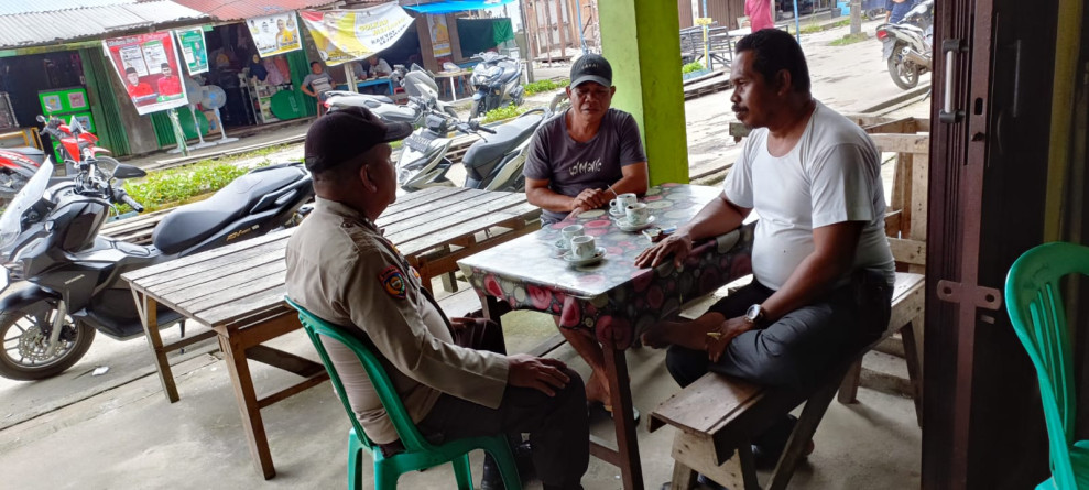 Sambil Ngopi Aiptu Edysah Putra Rutin Sampaikan Pesan Melaksanakan Cooling System