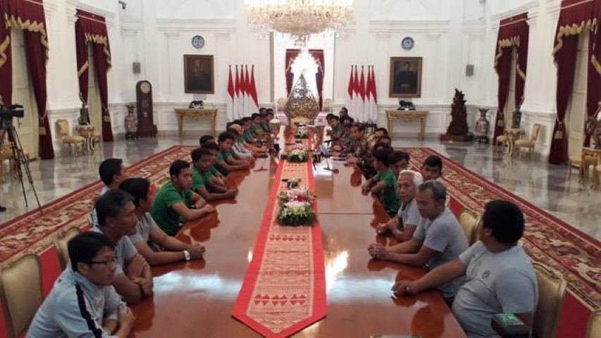 Jokowi Terima Kedatangan Timnas U-16 di Istana Merdeka