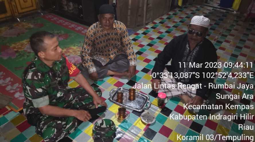 Jalin silaturahmi, Babinsa Koramil 03/Tpl Sambangi Rumah Tomas