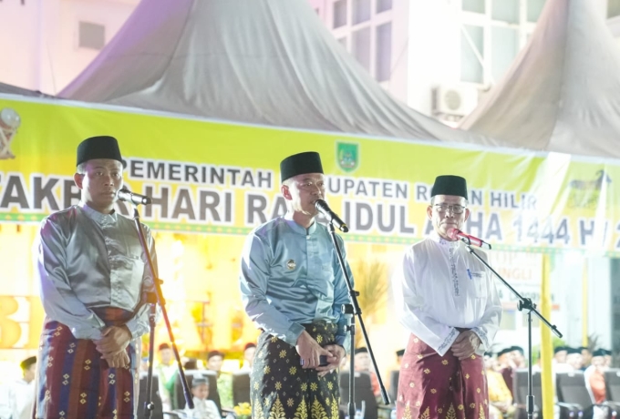 Bupati Afrizal Sintong Lepas 51 Peserta Pawai Takbir Idul Adha