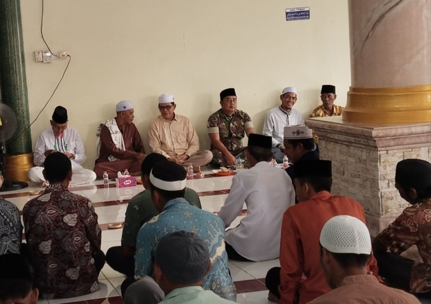 Babinsa Koramil 05/Gas Hadiri Peringatan Maulid Nabi Muhammad SAW di Desa Simpang Gaung