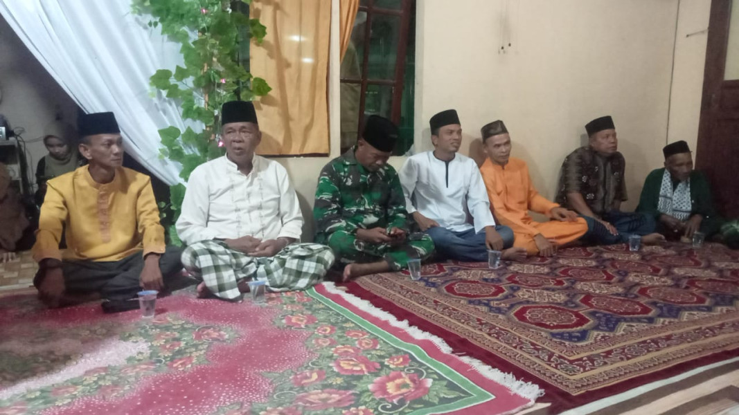 Tingkatkan Silaturahmi Danpos Concong Pelda Sri Wahyono Hadiri Maulid Nabi Muhammad, SAW di Wilayah Pos Ramil Concong Koramil 04/Kdr