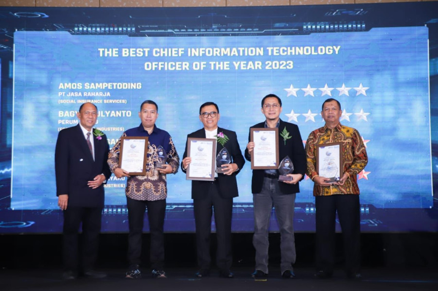 Sukses Kembangkan Inovasi Digital, Jasa Raharja RaihTiga Penghargaan di Ajang Digitech Award 2023