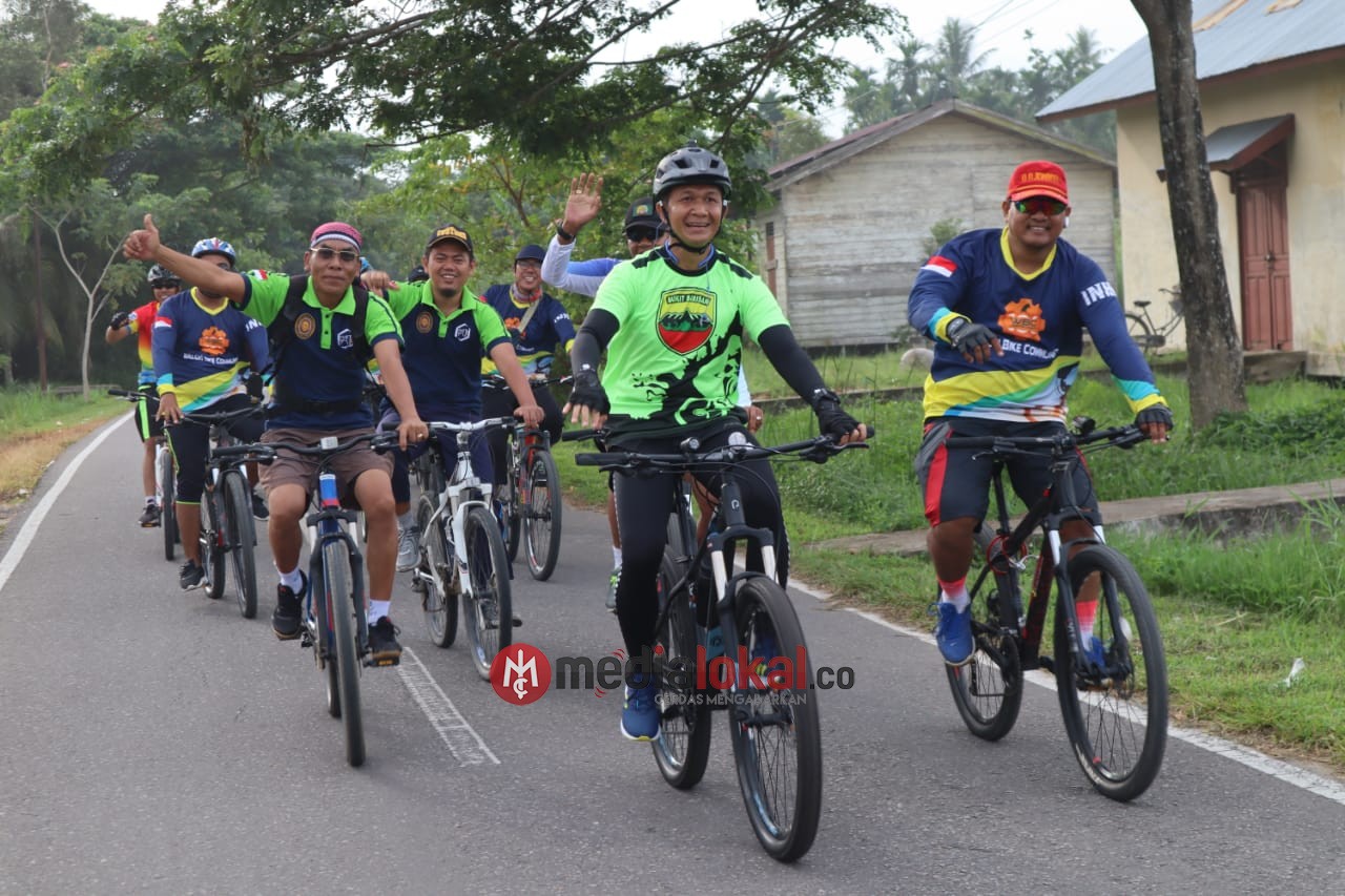 Semangat Olahraga, Dandim 0314/Inhil bersama WBC Kayuh Sepeda Keliling Kota Tembilahan